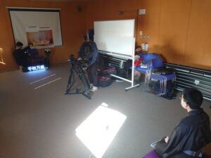 (中込)ぱちぱちは「実験」の場