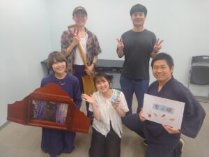 紙芝居に必要な演技術とは？「平和への祈り」をテーマにぱちぱちメンバーが紙芝居に挑戦！